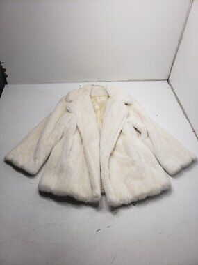 Vintage Tissavel France White Faux Fur Coat 100% Acrylic Made USA Womens